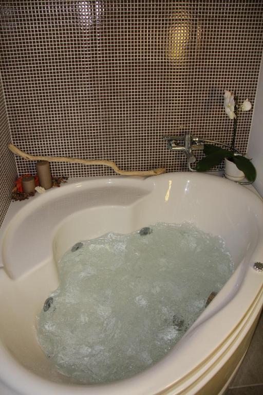 Bcomfort Hotel Cagliari Room photo