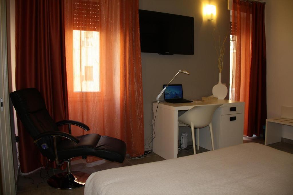 Bcomfort Hotel Cagliari Room photo