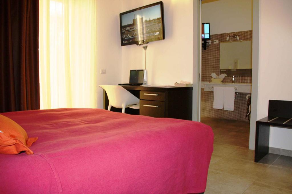 Bcomfort Hotel Cagliari Exterior photo
