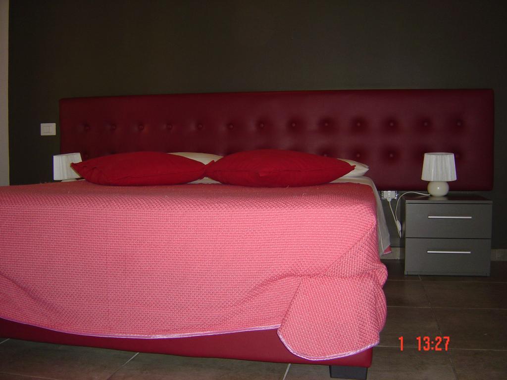 Bcomfort Hotel Cagliari Room photo